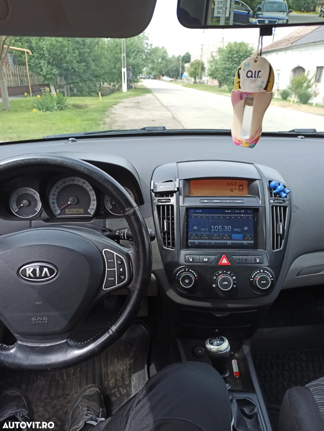 Kia Ceed - 8