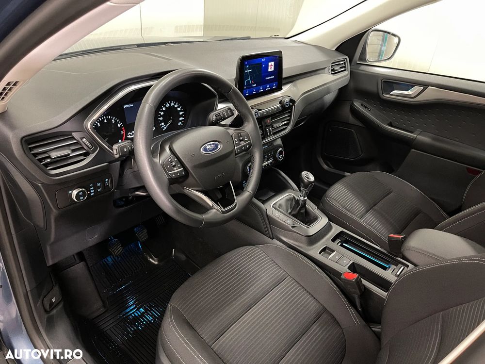 Ford Kuga 1.5 EcoBoost FWD Titanium - 6