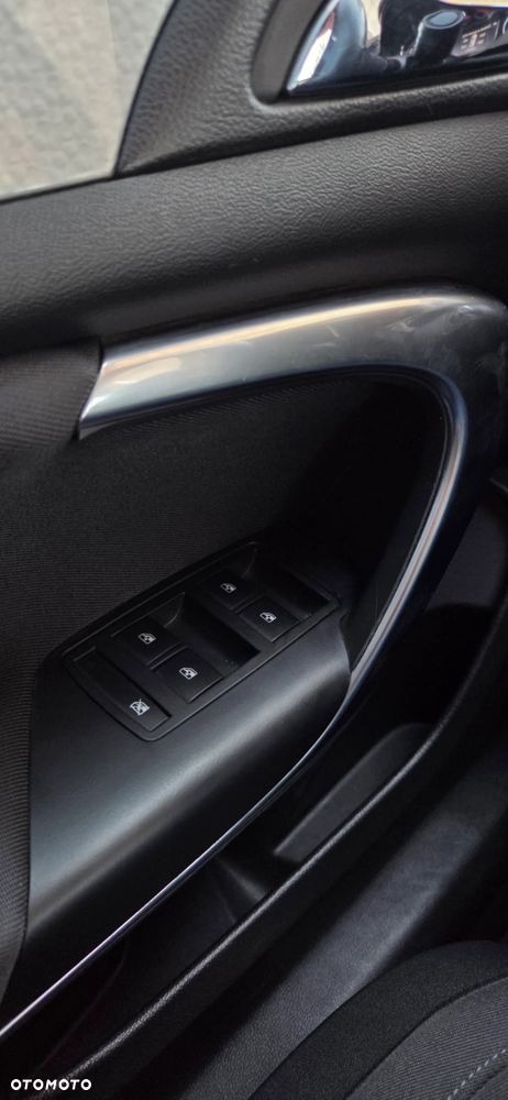 Opel Insignia 2.0 CDTI 4x4 ecoFLEX Start/Stop Innovation - 25