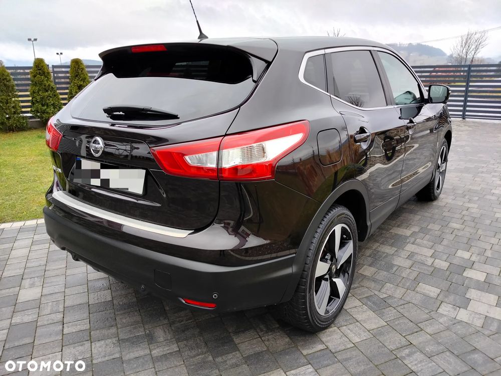 Nissan Qashqai 1.2 DIG-T N-Connecta - 11