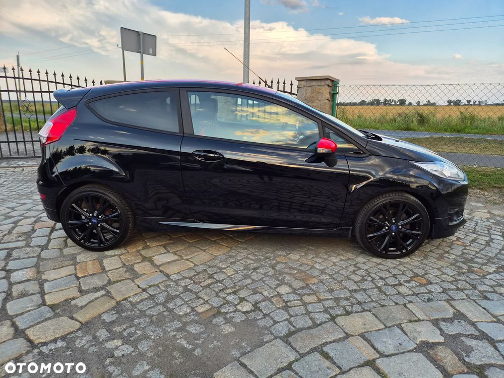 Ford Fiesta 1.5 TDCi ST-Line - 6
