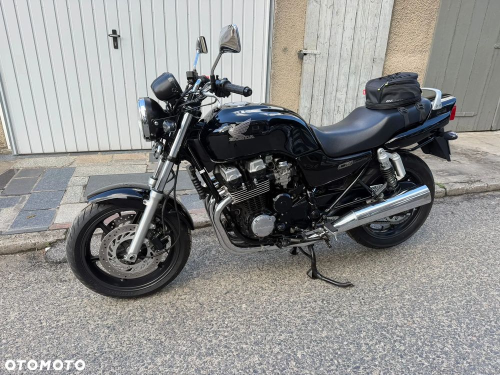 Honda CB - 21