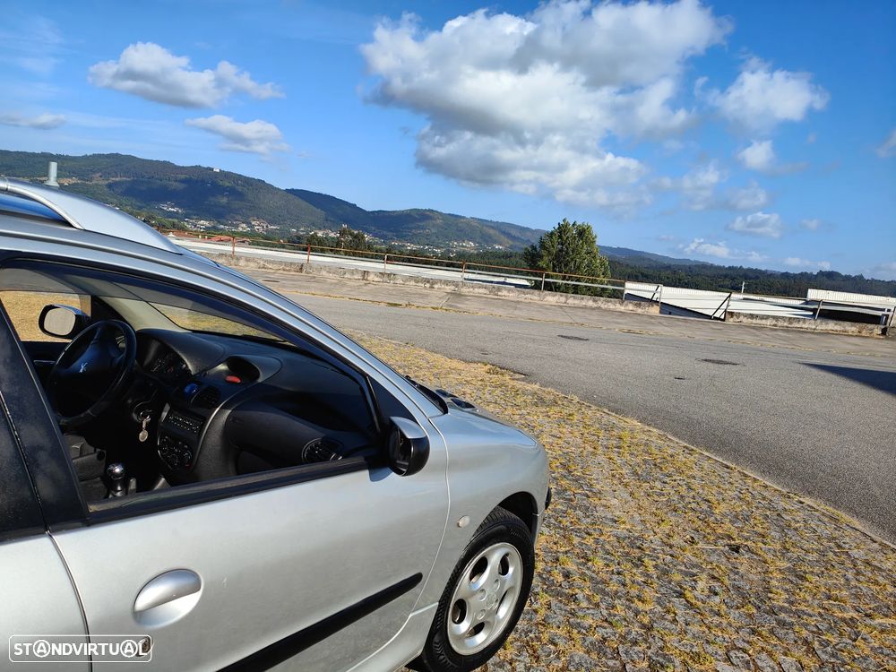 Peugeot 206 SW 1.4 - 6