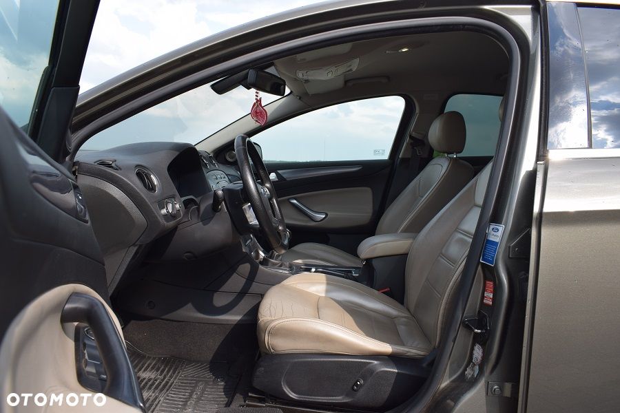 Ford Mondeo 2.0 TDCi Platinium X Plus (Titanium) - 6