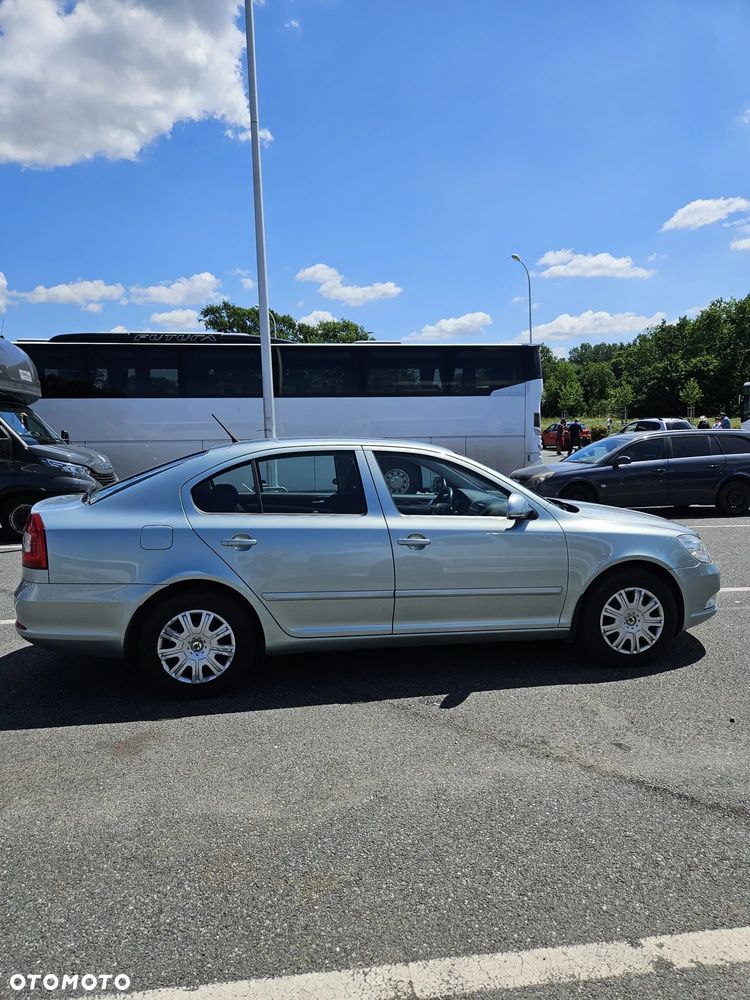 Skoda Octavia 1.4 TSI Ambiente - 4