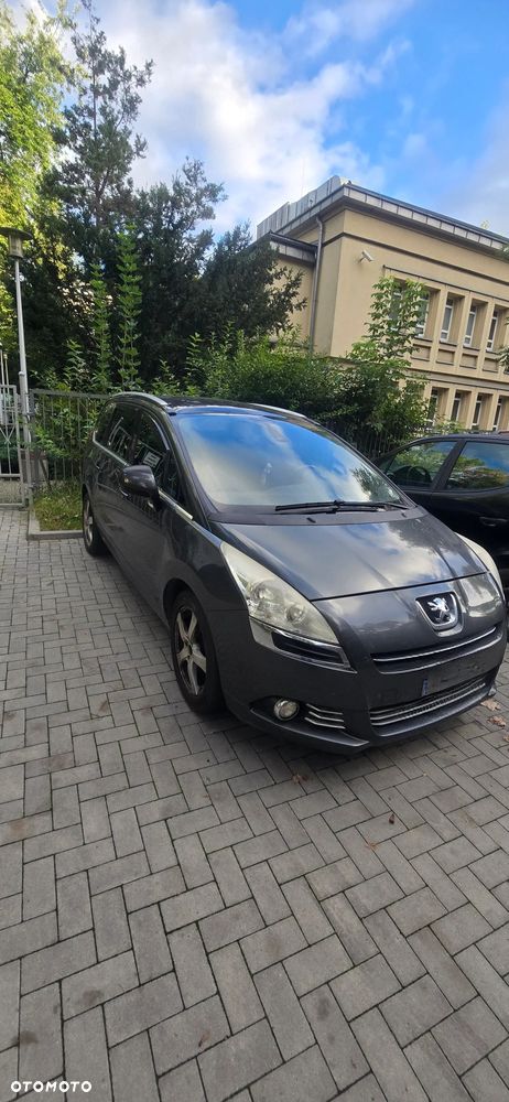 Peugeot 5008 1.6 HDi Trendy - 1