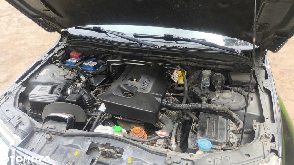 Suzuki Grand Vitara 2.0 - 20