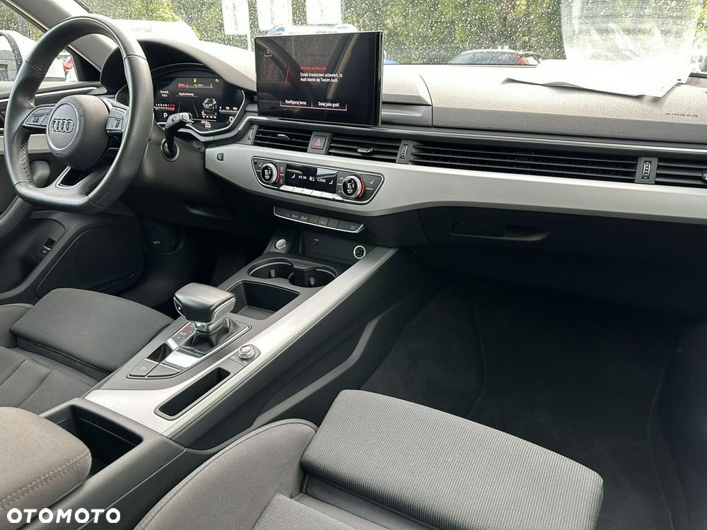 Audi A4 Avant - 22