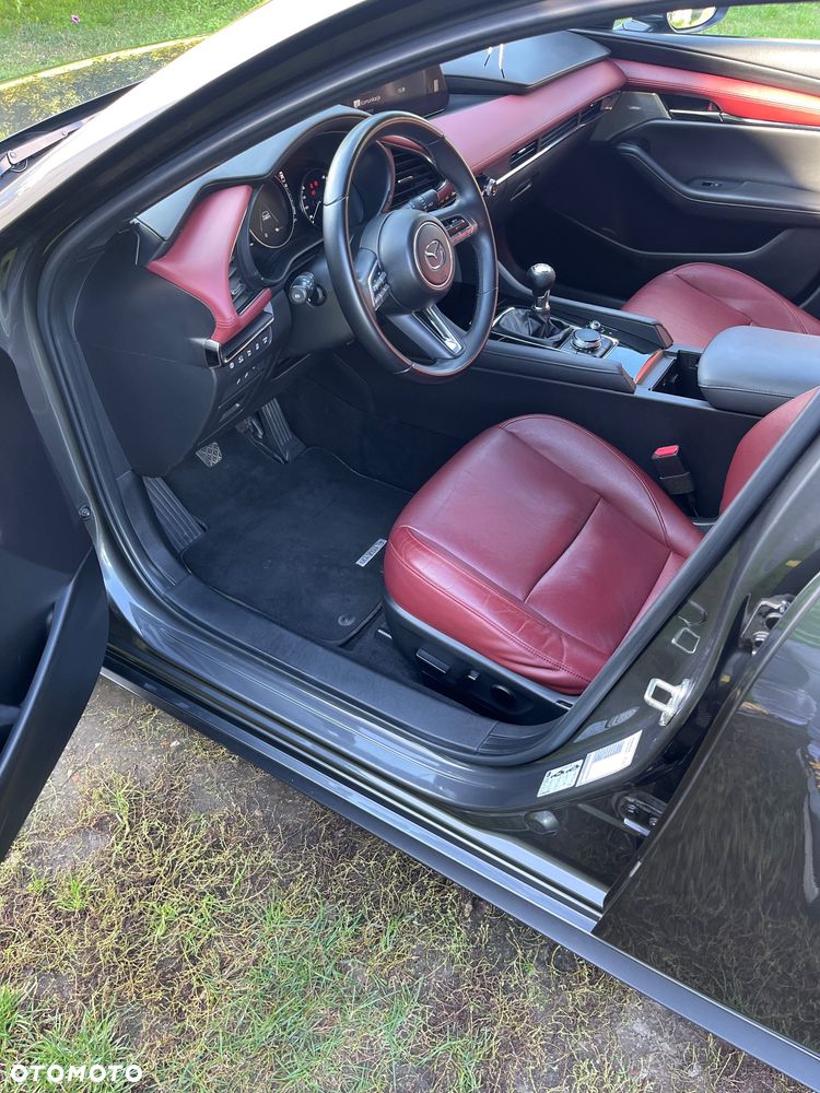 Mazda 3 2.0 mHEV Enso - 11