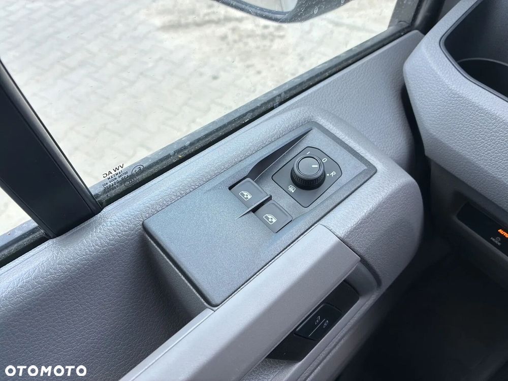 Volkswagen Crafter 35 Furgon/AUTOMAT/LONG, 2.0 TDI 177 KM, Wysoki dach, r. o. 4490mm - 35