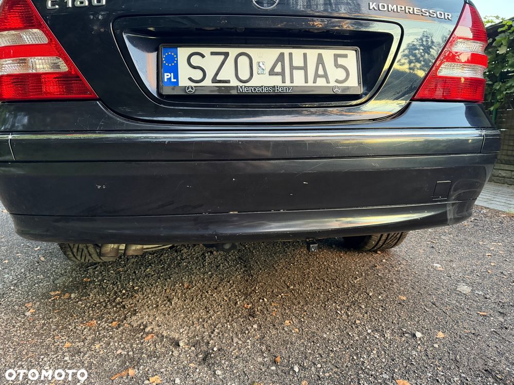 Mercedes-Benz Klasa C 180 Kompressor Sport Edition - 15