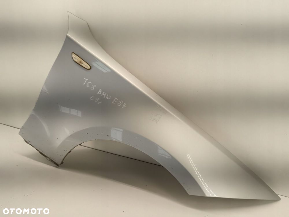 BŁOTNIK PRAWY PRZEDNI BMW 1 E81 E82 E88 E87 03-12 - 3