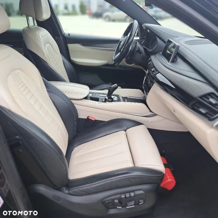 BMW X6 xDrive40d - 23