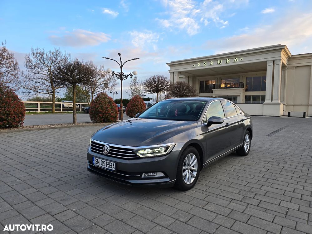 Volkswagen Passat 2.0 TDI DSG Comfortline - 40