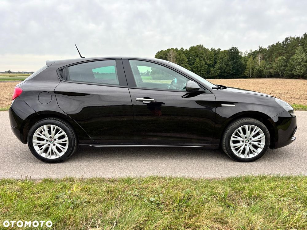 Alfa Romeo Giulietta - 6