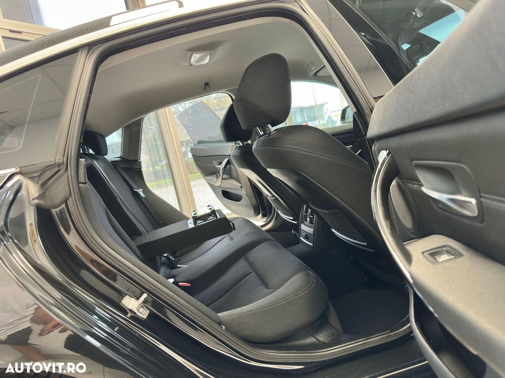 BMW Seria 4 420d Gran Coupe Aut. Sport Line - 10
