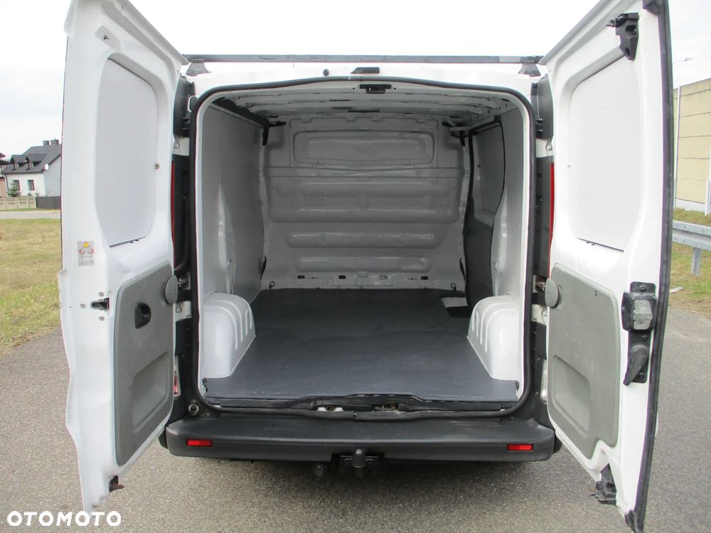 Renault TRAFIC - 7