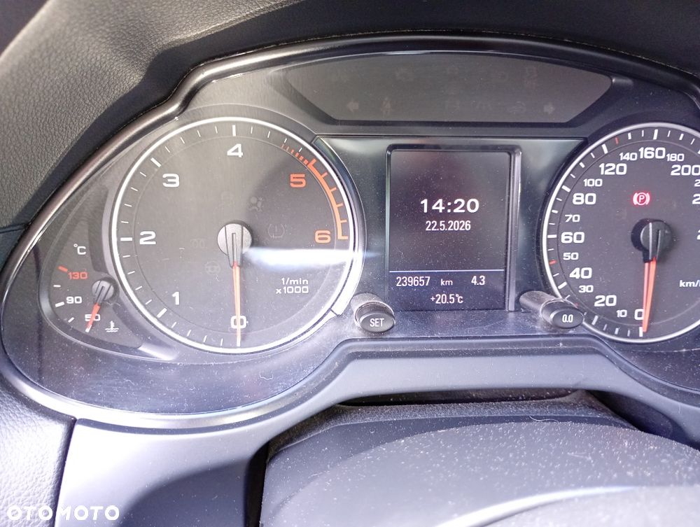 Audi Q5 - 2