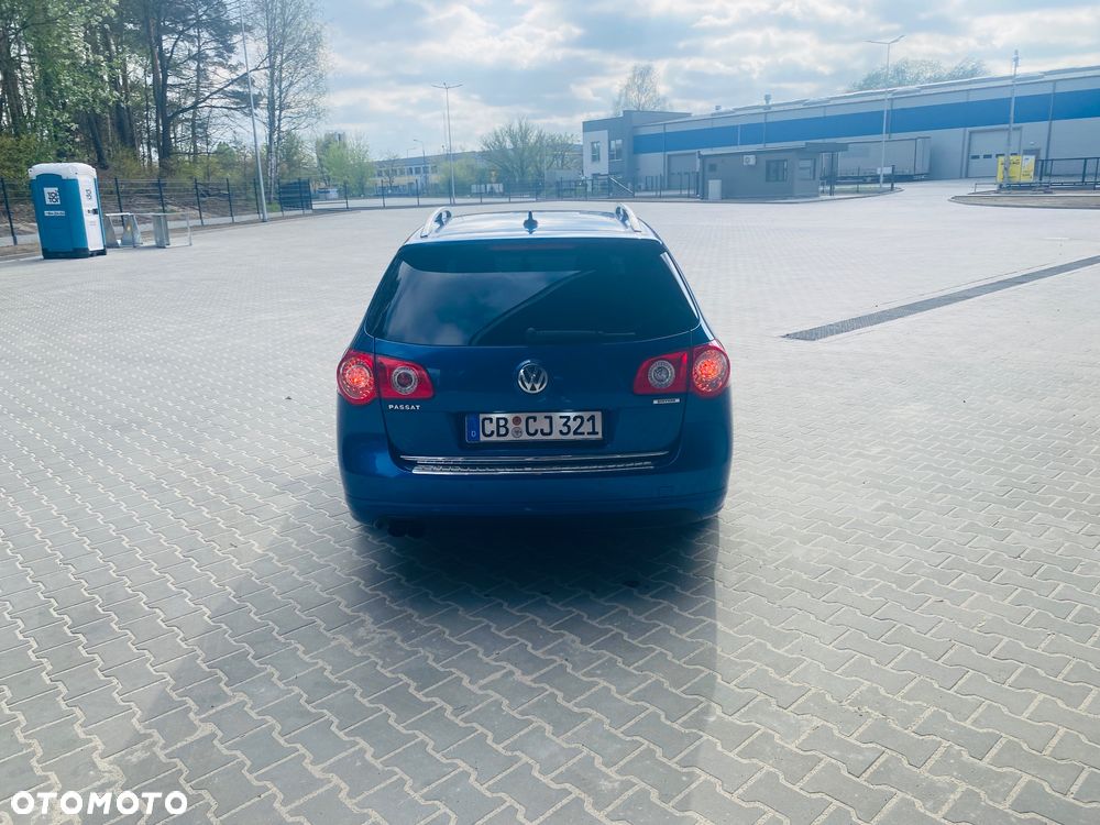 Volkswagen Passat - 3