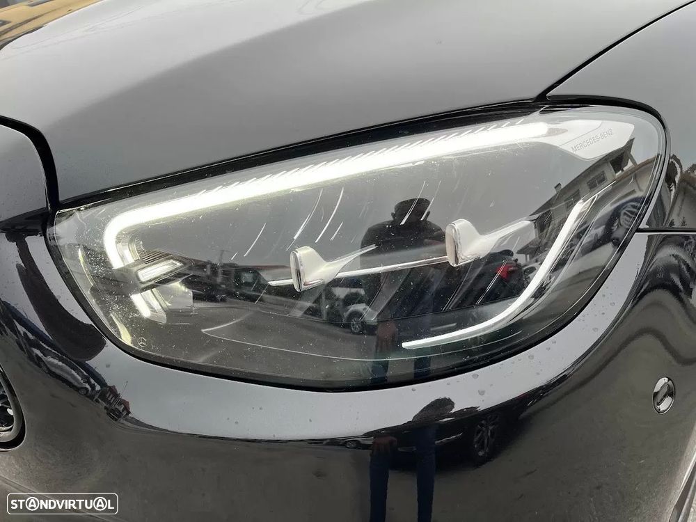 Mercedes-Benz E 220 d AMG Line - 56