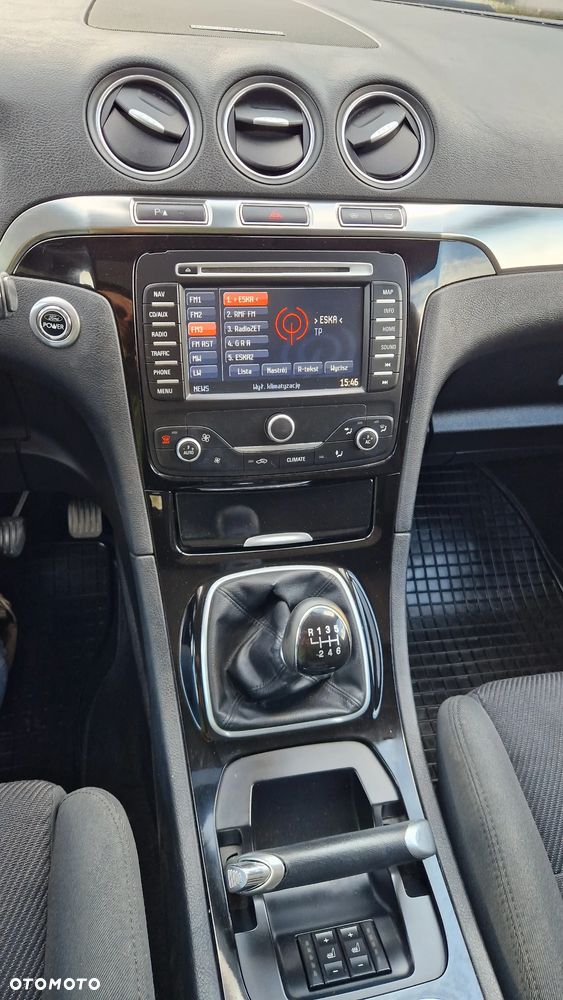 Ford S-Max 2.0 TDCi DPF Titanium X - 37
