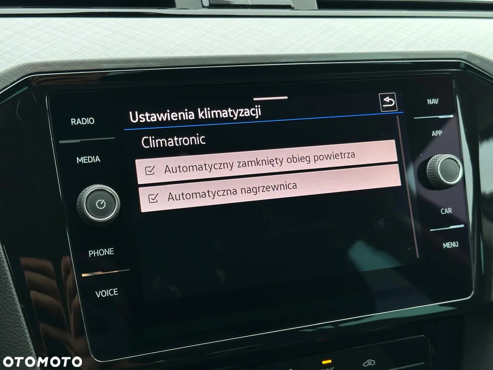 Volkswagen Passat 2.0 TDI EVO Business - 31