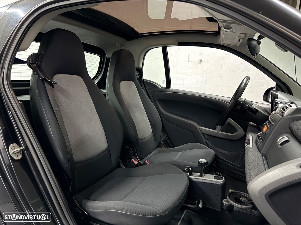 Smart ForTwo Coupé 0.8 cdi Passion 54 - 10