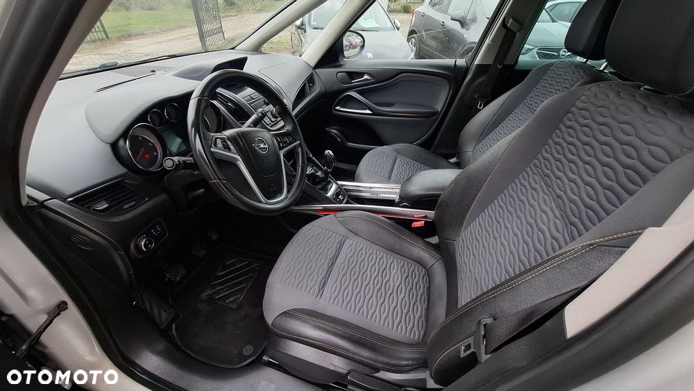 Opel Zafira 1.9 CDTI Catch me now - 22