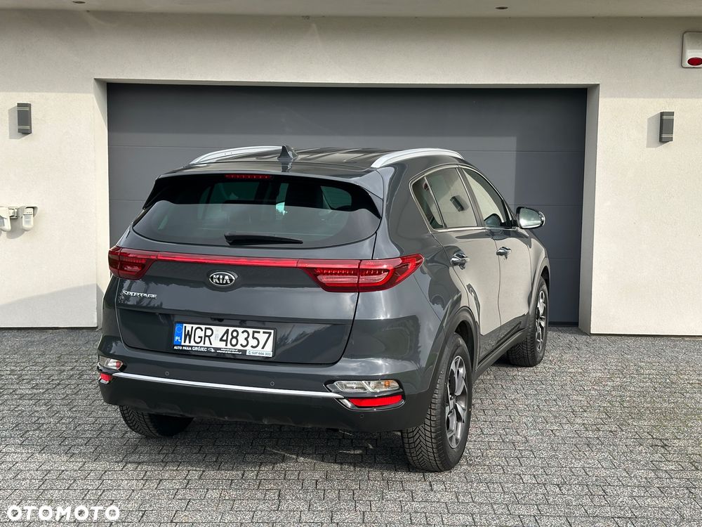 Kia Sportage 1.6 CRDI Black Edition 2WD - 10