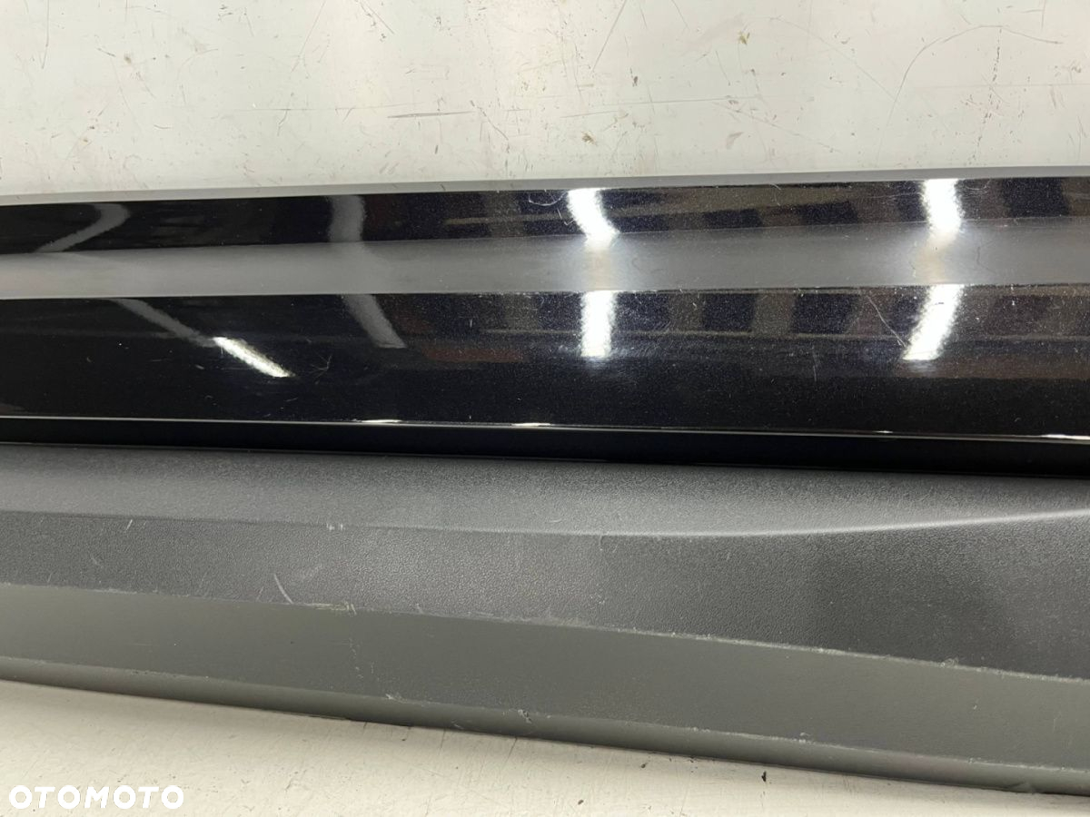 Listwa Skoda Karoq 2017r.- SportLine LEWA tylna nakładka drzwi dolna kolor F9R lewy tył 57a854949a - 6