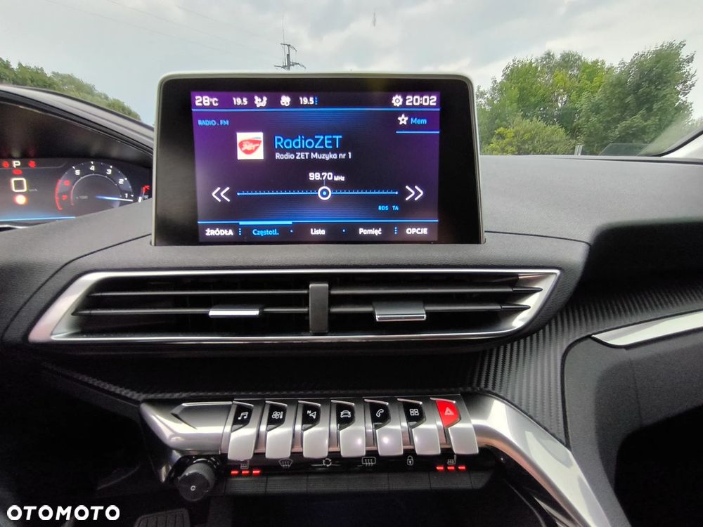 Peugeot 5008 1.2 PureTech Allure S&S EAT6 - 24