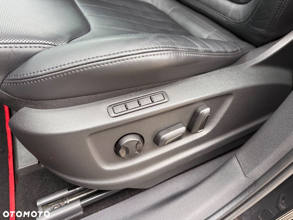 Skoda Kodiaq 2.0 TDI 4x4 L&K DSG 7os - 19