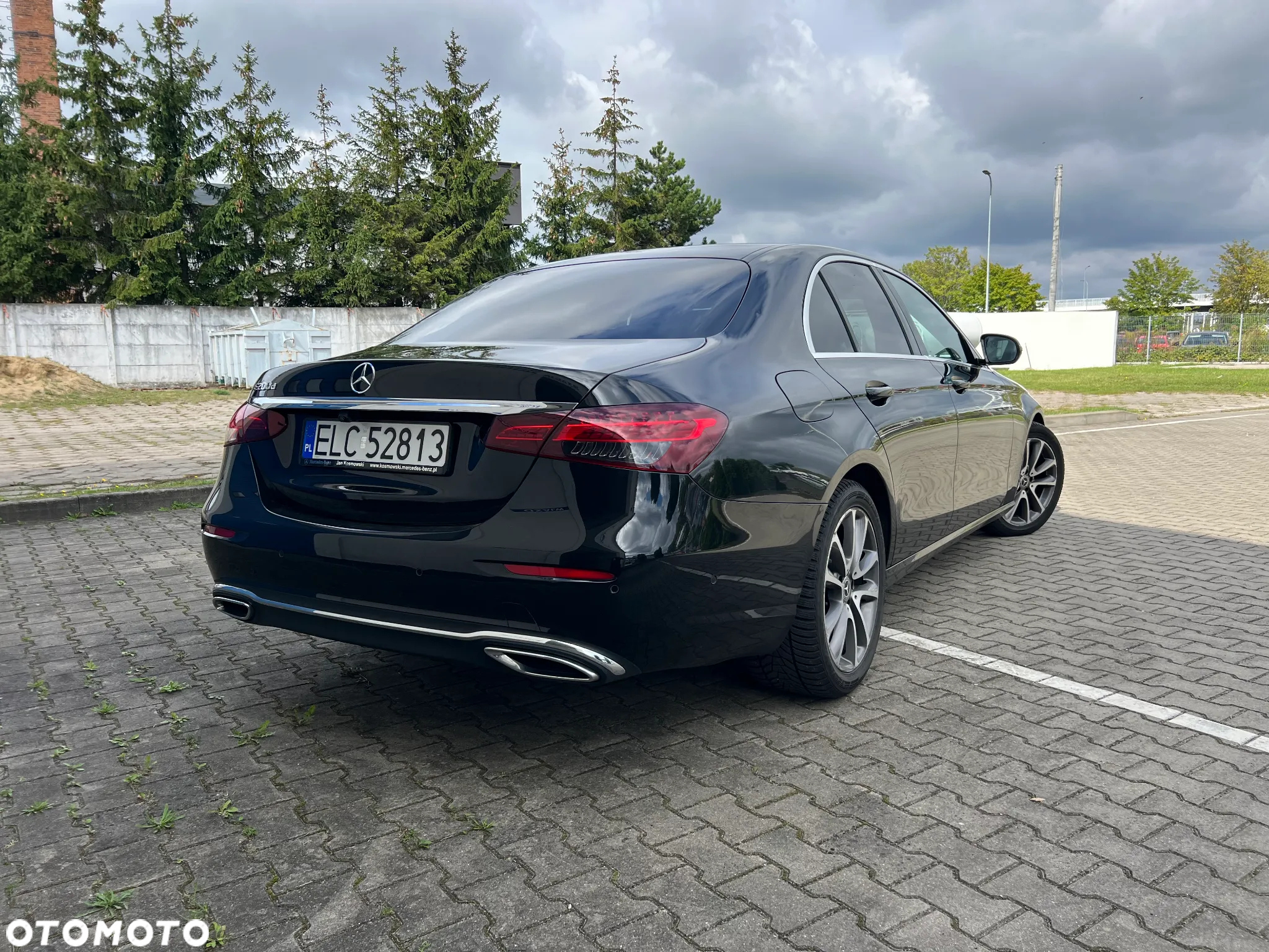 Mercedes-Benz Klasa E 200 d 9G-TRONIC - 4
