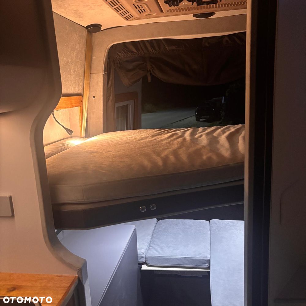 Mercedes-Benz Sprinter - 31