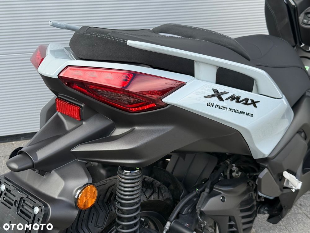 Yamaha X-max - 9