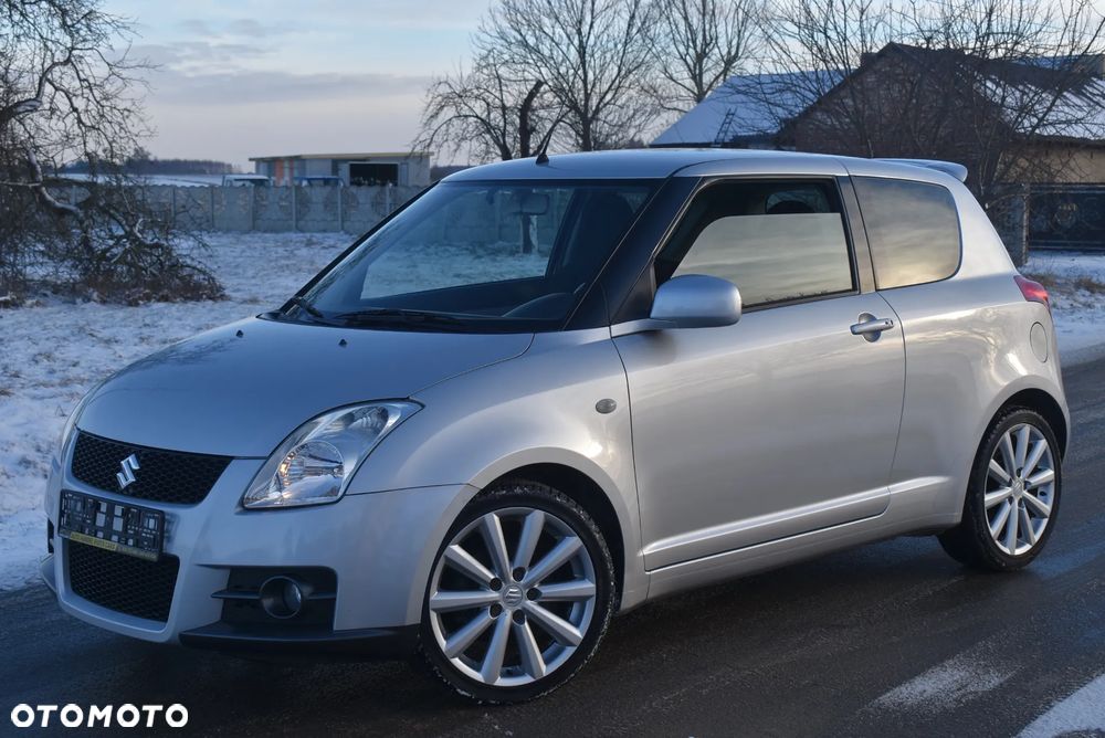 Suzuki Swift - 4