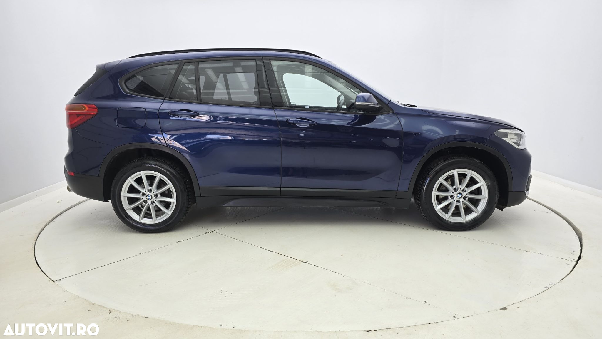 BMW X1 - 5