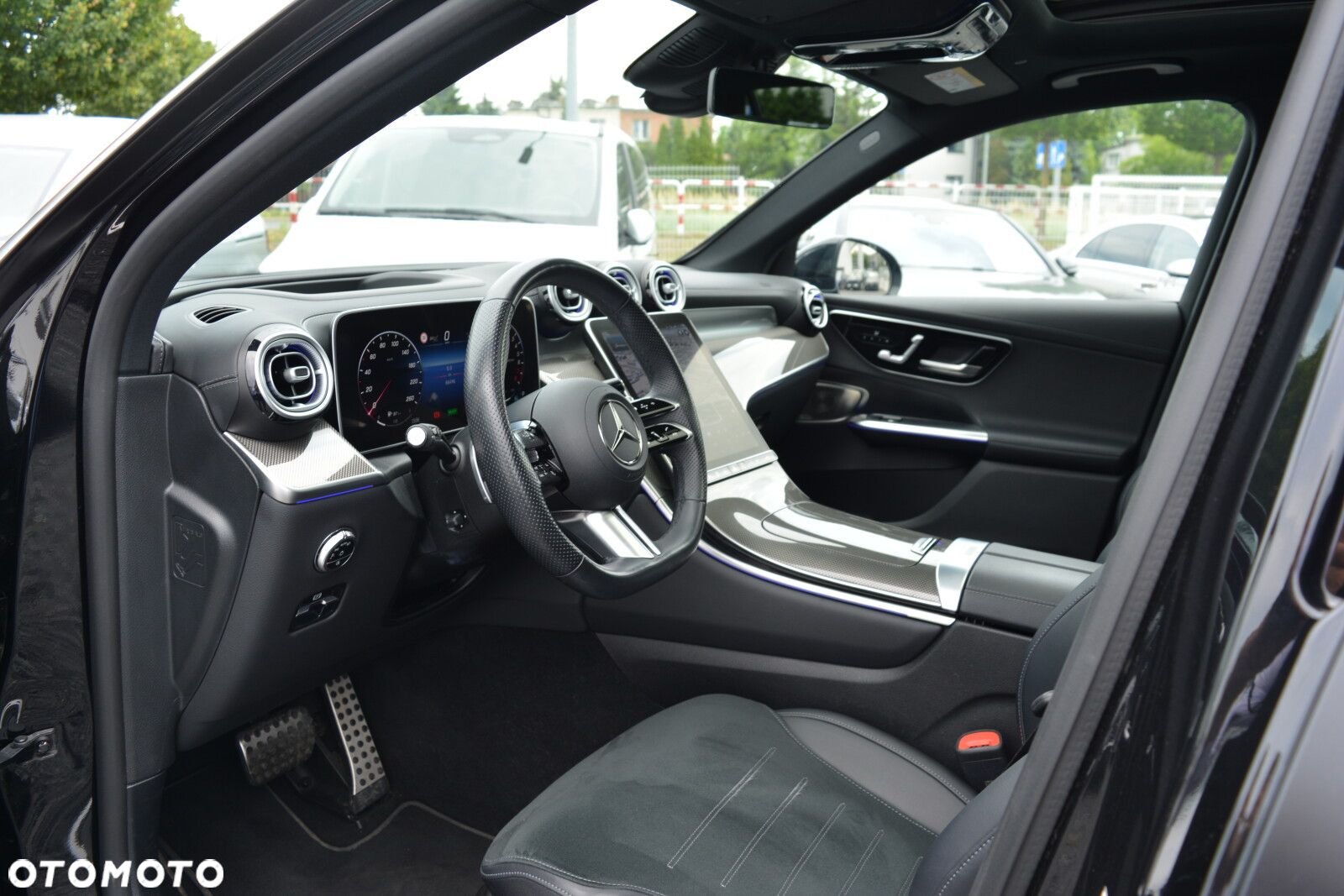 Mercedes-Benz GLC - 18