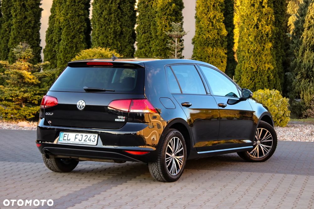 Volkswagen Golf 1.6 TDI BlueMotion Technology Allstar - 9