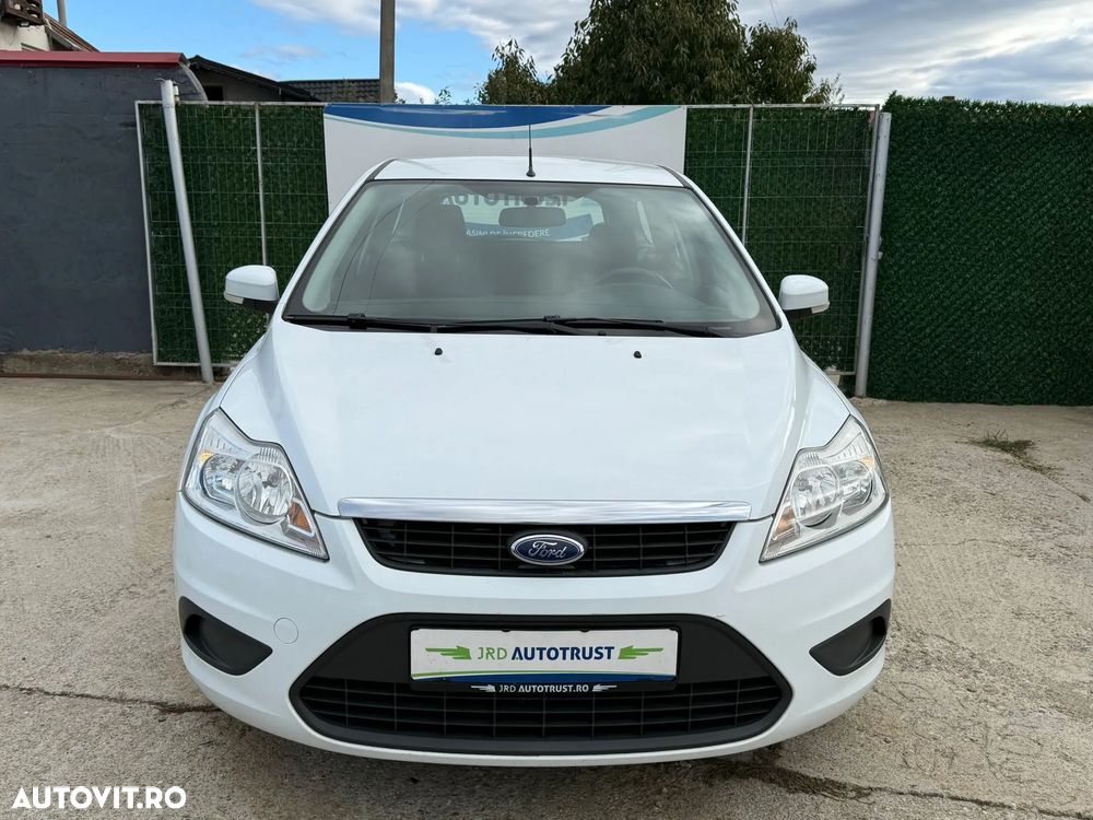 Ford Focus 1.4 16V Trend - 19