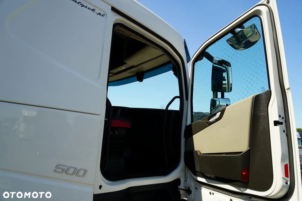 Volvo FH 500 / NISKA KABINA / HYDRAULIKA / WYSOKO ZAWIESZONY / - 37