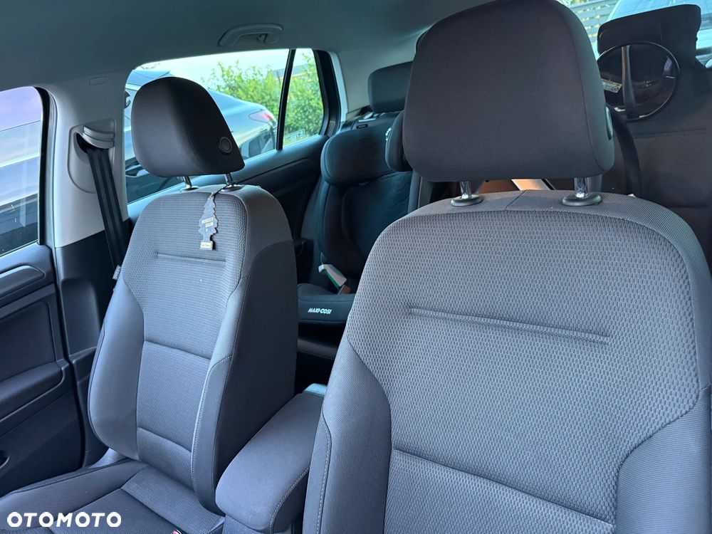 Volkswagen Golf 1.5 TSI BMT Comfortline - 10