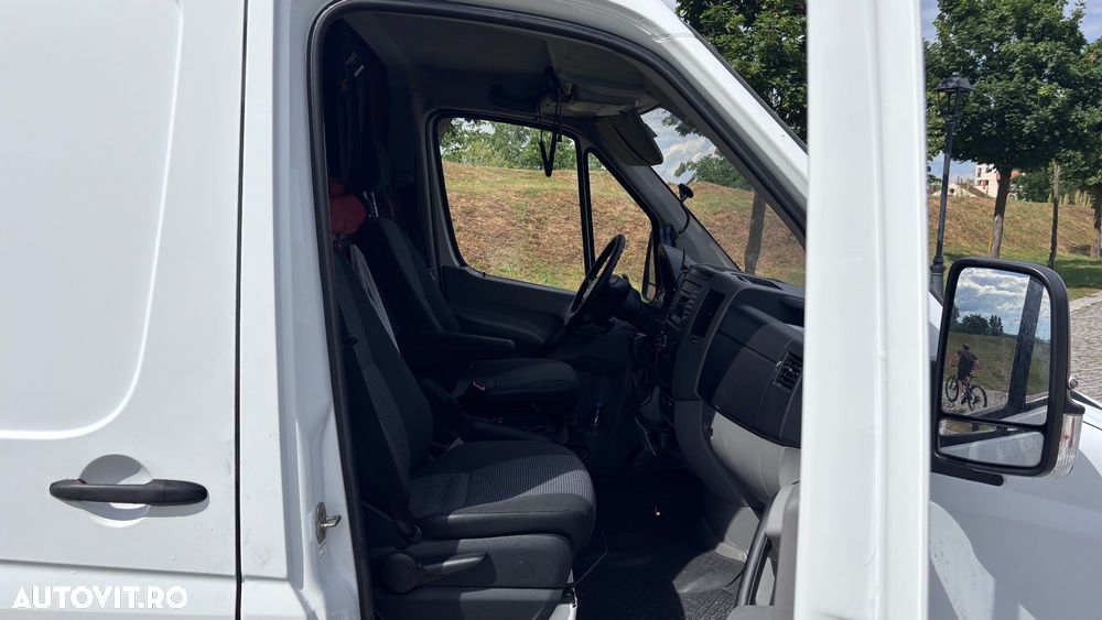 Mercedes-Benz Sprinter - 6