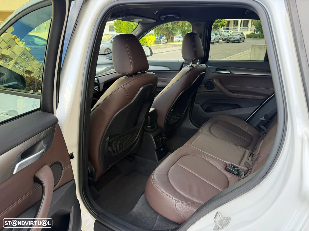 BMW X1 18 d sDrive xLine - 6