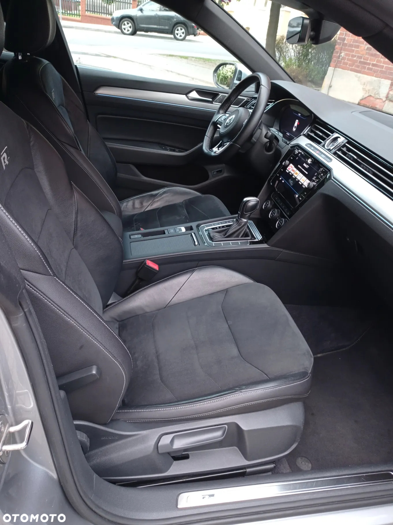 Volkswagen Arteon 2.0 TSI R-Line DSG - 16