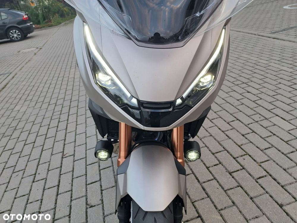 Honda NT - 8