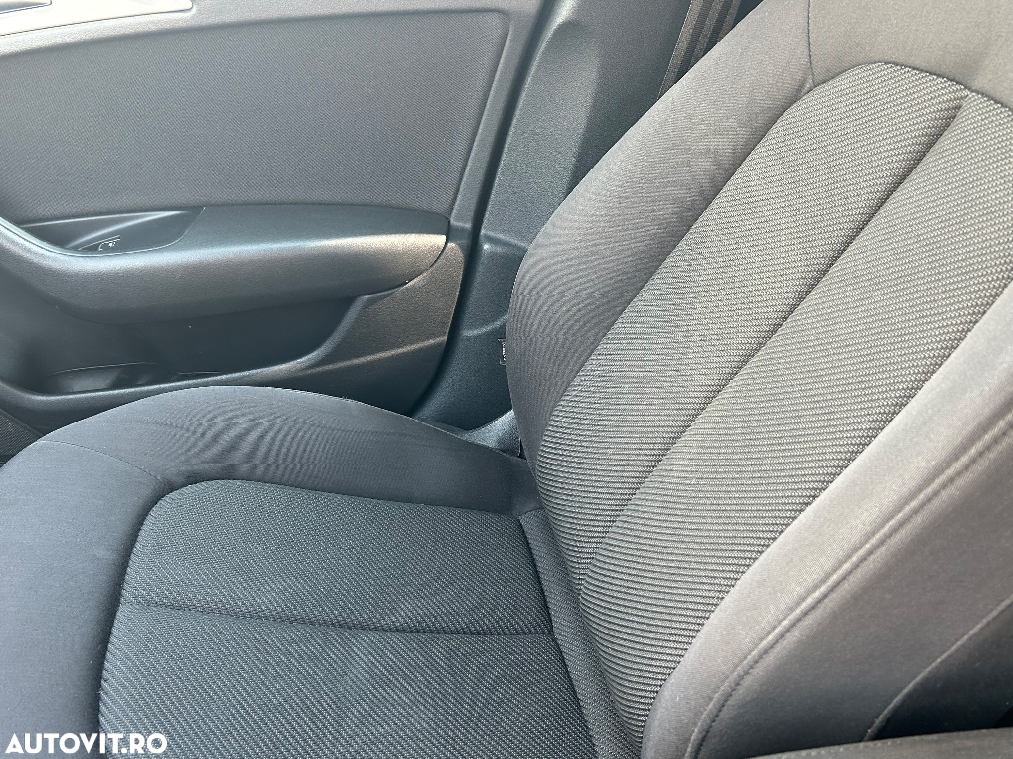 Audi A6 Avant 2.0 TDI DPF multitronic - 11