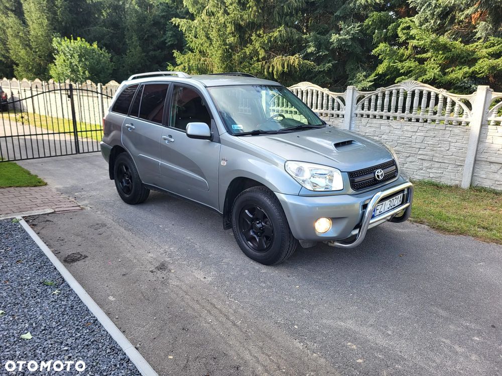 Toyota RAV4 - 32