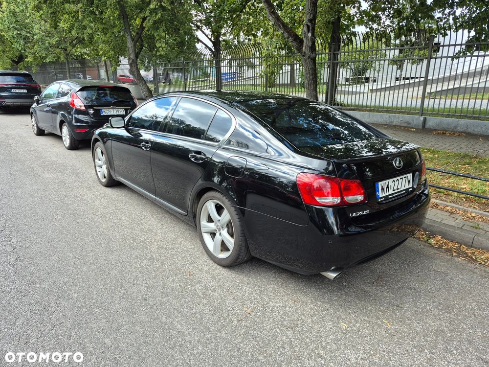 Lexus GS - 3