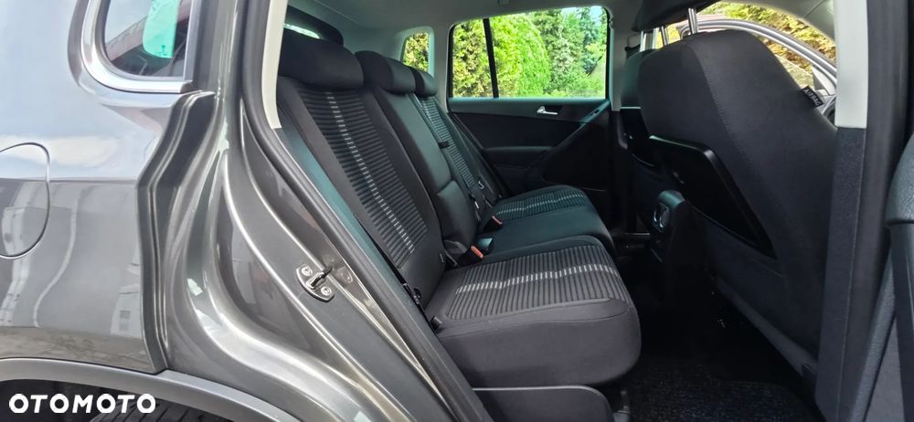 Volkswagen Tiguan 2.0 TDI DPF BlueMotion Technology Exclusive - 30